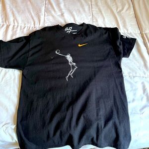 Austen AG tee Lebron James